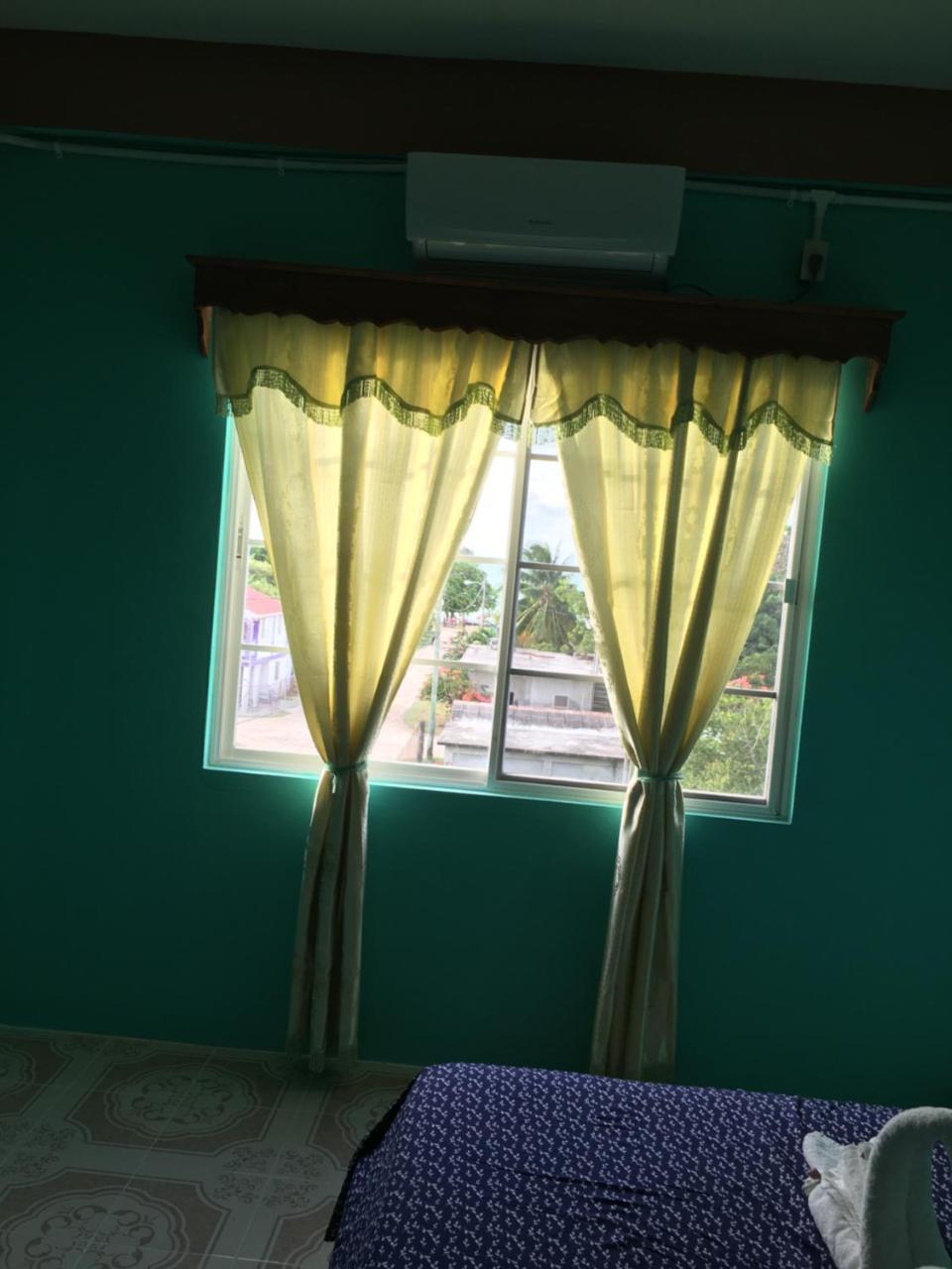 Sarteneja Inn Buitenkant foto